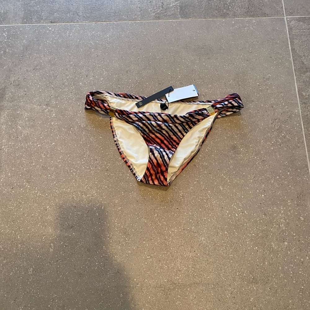 NWT Vix bikini bottom size L mix colors black red orange tan